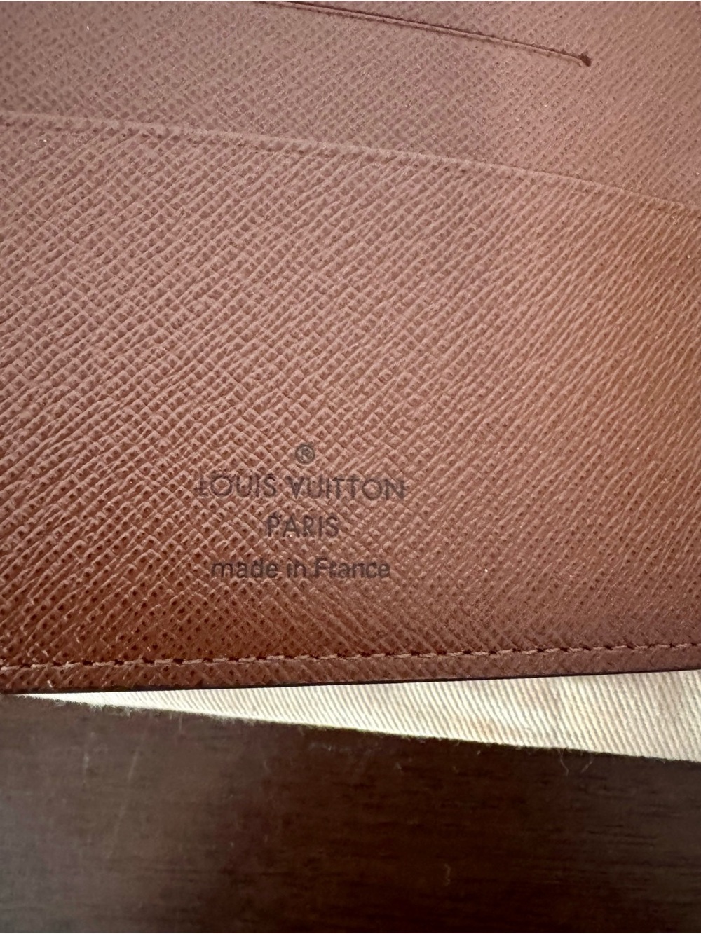 Louis Vuitton Monogram Agenda in MM - Picture 6 of 7